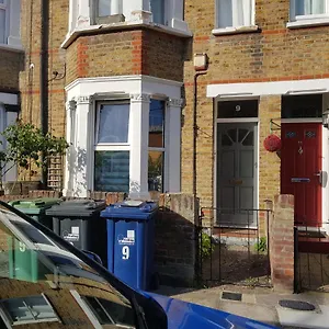 https://helens-house.brighton-hotels-england.com